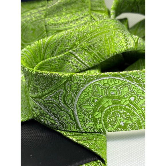 Stafford Performance Mens Silk Tie Green Paisley Woven Handmade Classic Necktie - Picture 6 of 7